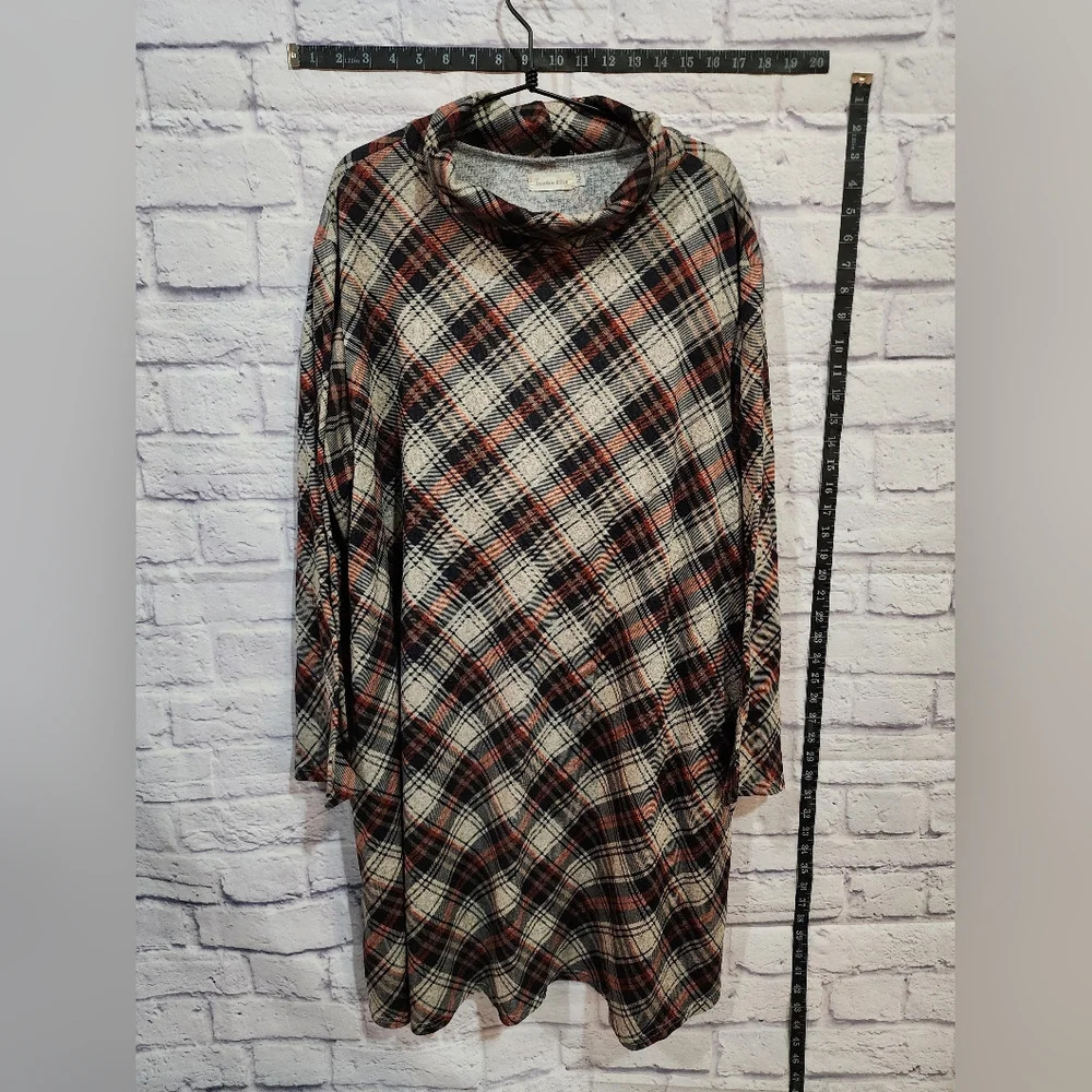 Southern Stitch plaid dress with cowl neckline and relaxed fit Size 3XL